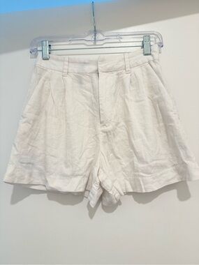 Gap linen white short